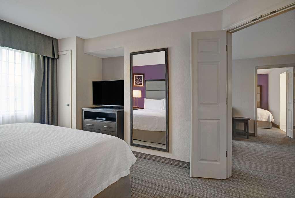 Homewood Suites By Hilton Ітнтаун Номер фото